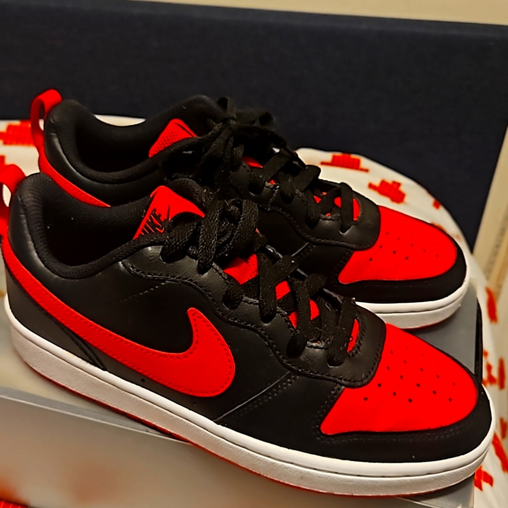 Red/Black nike dunks
